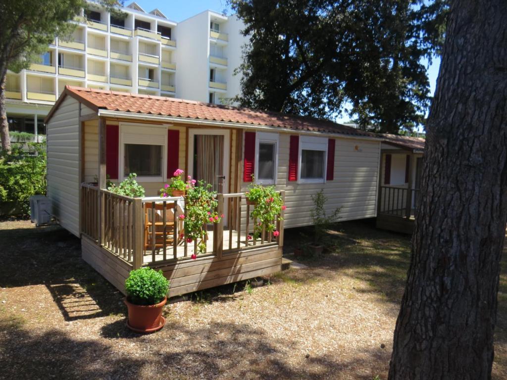 Diana & Josip Mobile Homes Biograd Na Moru Exterior photo